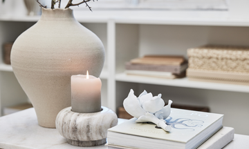 Marmor dekorasjon fra Lene Bjerre – tidløst designobjekt i naturstein til hjemmet.