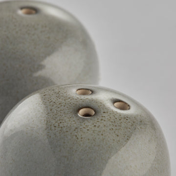 Amera salt/pepper H4 cm. grå