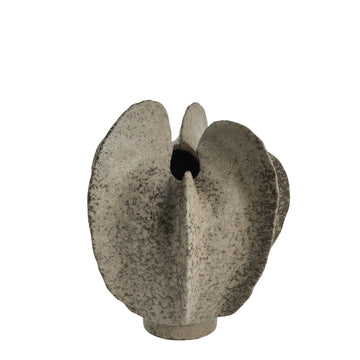 Hevenne vase H26,5 cm. sand keramikk