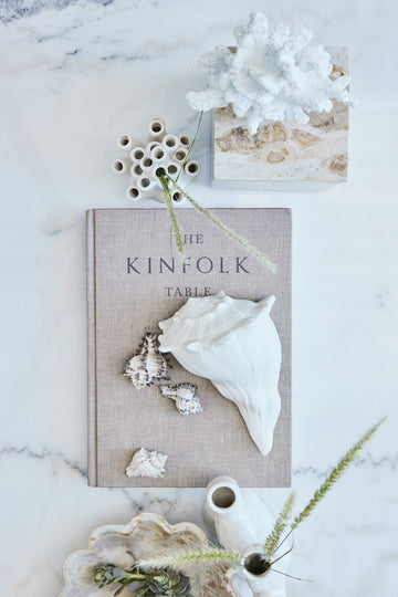 Ellia eske H13 cm. sand marmor