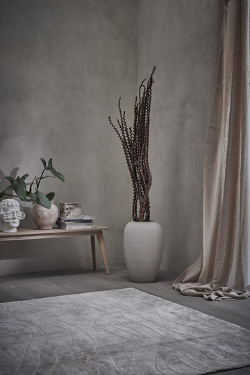 Ellia eske H13 cm. sand marmor