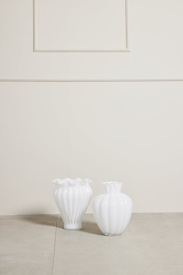 Verity vase hvit H28 cm.