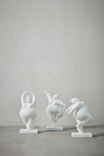 Serafina dekorasjon H28 cm. hvit