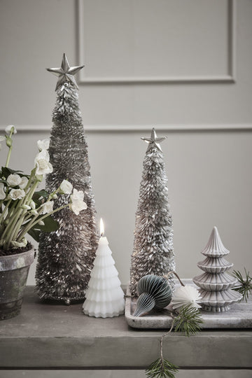 Almine juletre H46 cm. sølv perler