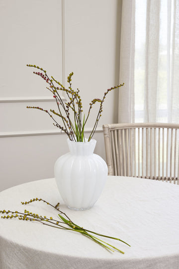 Verity vase hvit H28 cm.