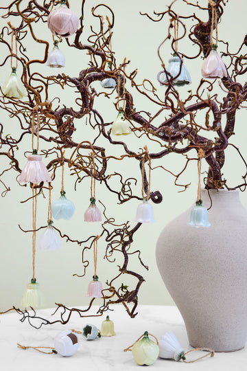 Dehlia sett med 3 blomsteropphenger i off-white