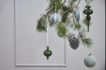 Glosille ornament H21 cm. grønn