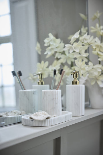 Eliana tannkrus H10,5xB8 cm. hvit