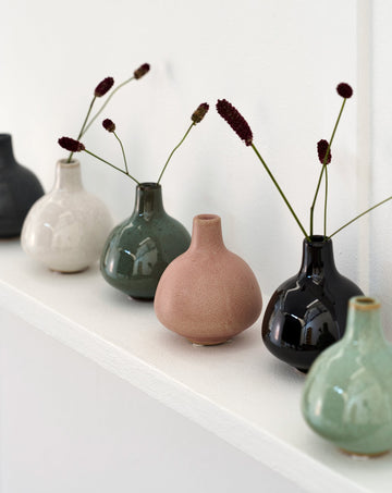 Helene vase støvet grønn 8x8 cm.