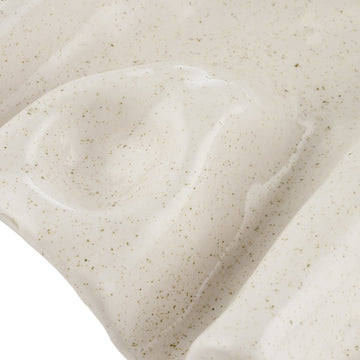 Milinia brett 41x26.5x5 cm.